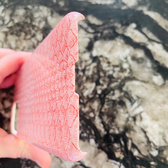 NEW 🔥 Burga Strawberry iPhone 11 Pro Snap Case - Picture 6 of 7